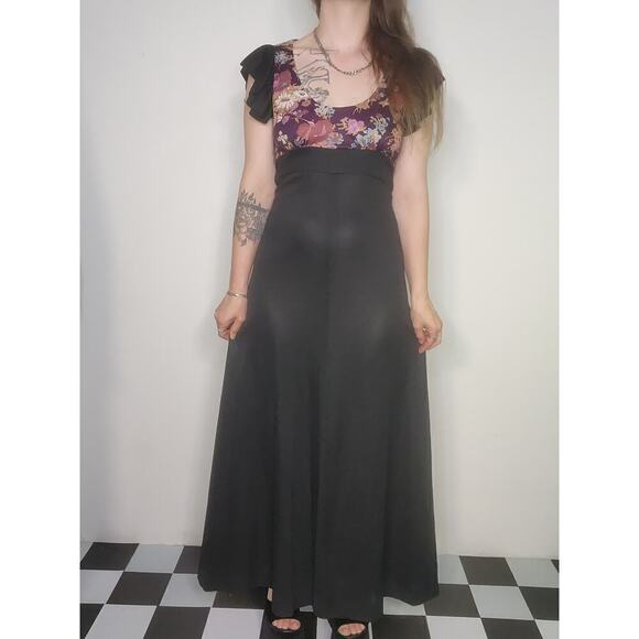 Vtg Handmade 50s 60s Black Floral Print Keyhole Back Empire Waist Smocked Dress - Picture 2 of 9